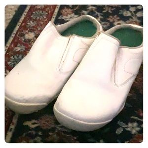 Nursing clogs orthopedic style